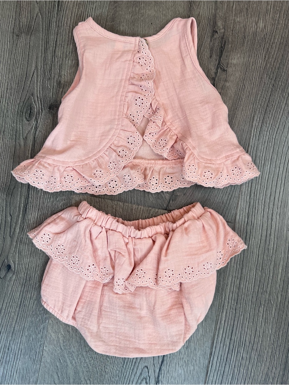 Pink Eyelet Ruffle Baby Tank & Bloomer Set - Picture 2 of 4